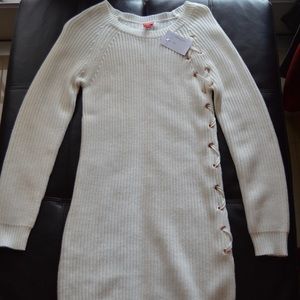 White Guess sweater dress. Fits snug to body.